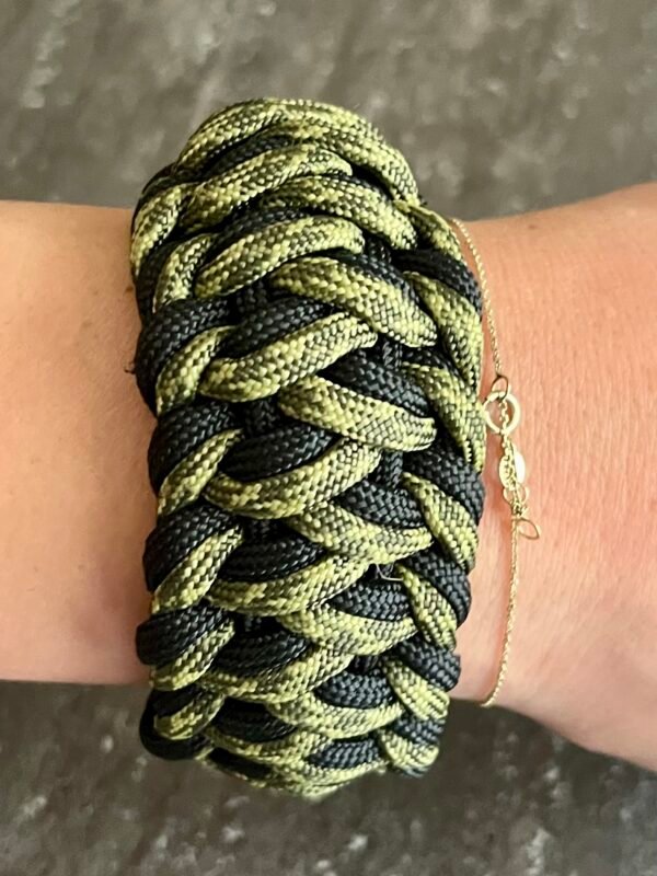 Bracelet Paracorde Tactique Fermeture magnétique – Image 3
